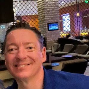 Meet your Posher, Eric